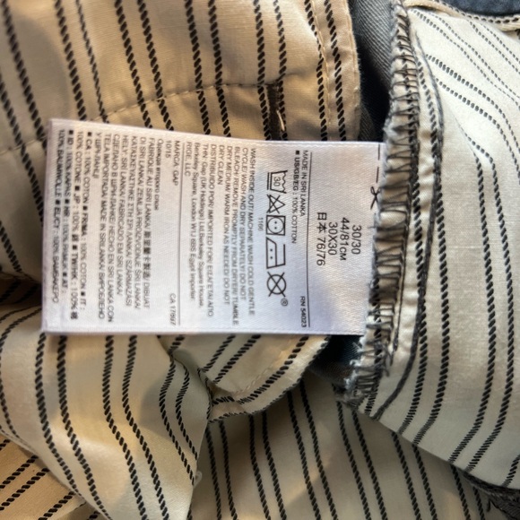 Men’s GAP Chino Dress Pants - 4 pairs included. - Picture 3 of 14
